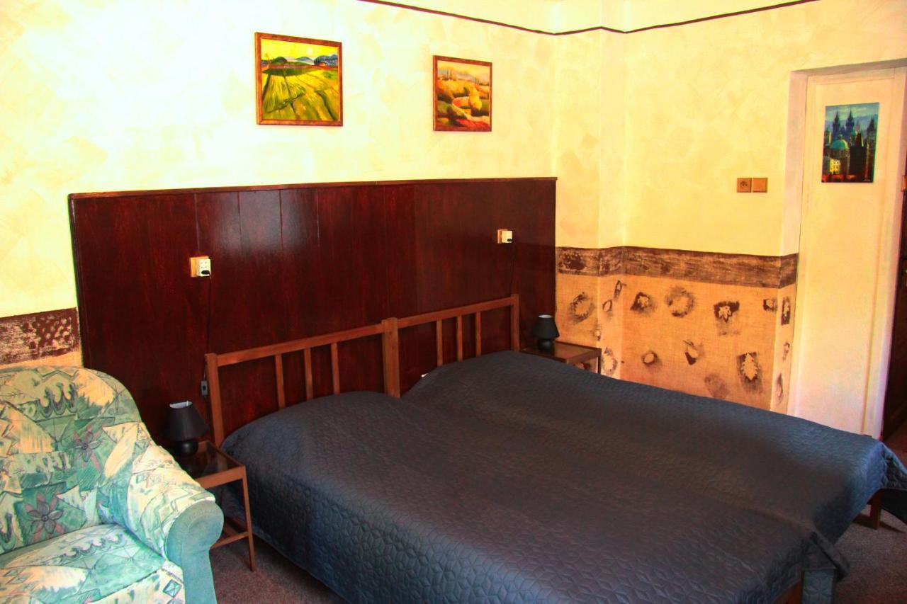 Krásná Lípa Villa Sunshine / Slunecna Vila מראה חיצוני תמונה